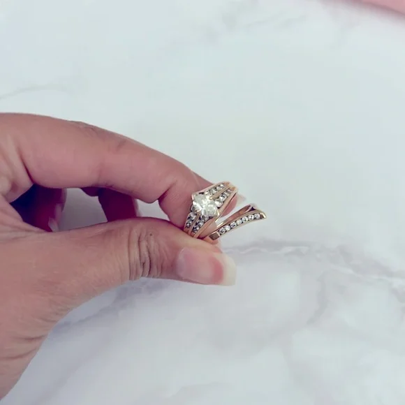 Vintage Engagement Ring & Band - Picture 7 of 9